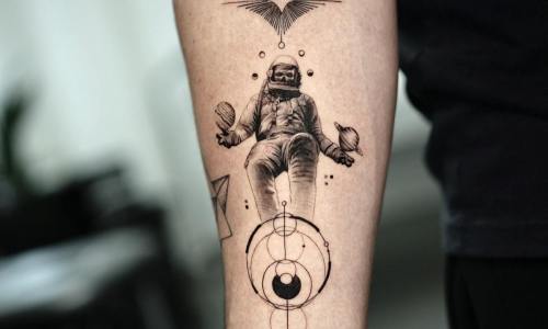 Fine Line Astronaut