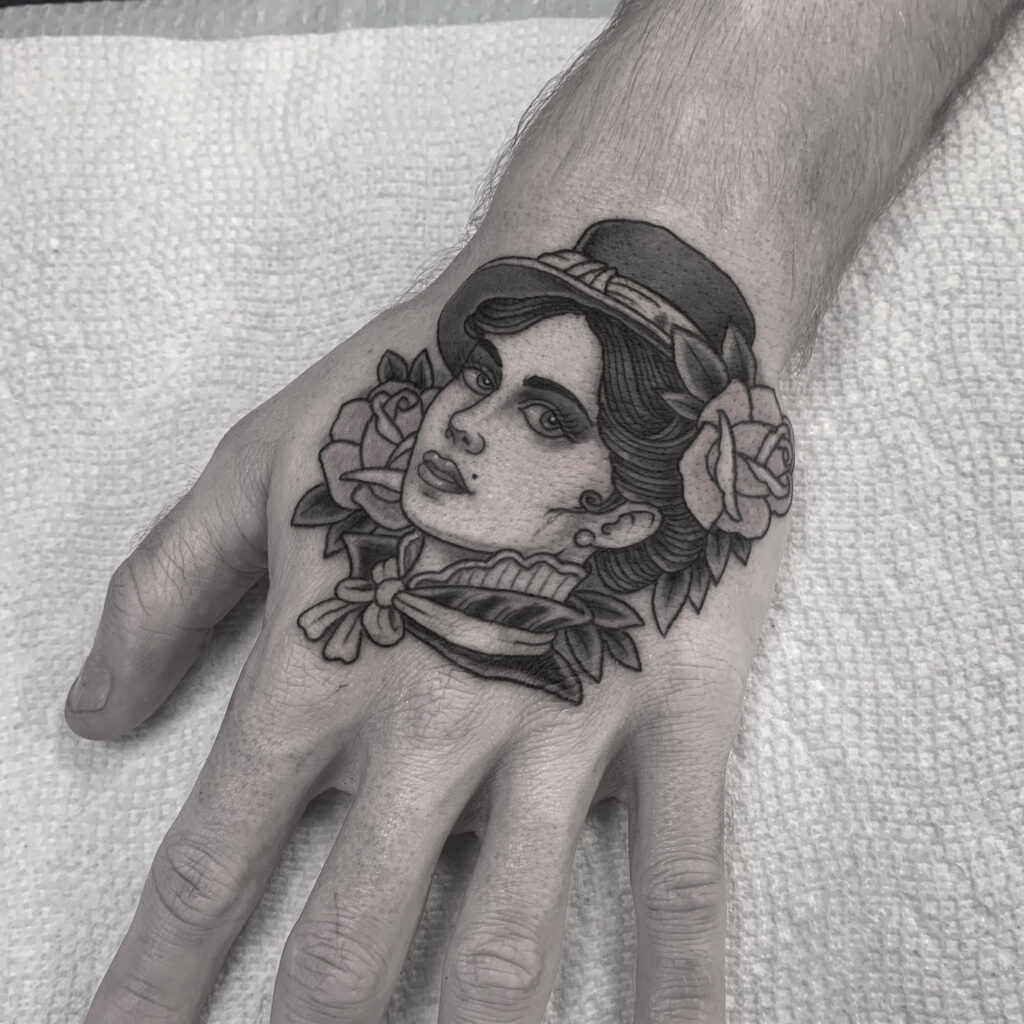 black and white traditional tattoo lady, Custom Tattoo Artist Services in Glendale, CA